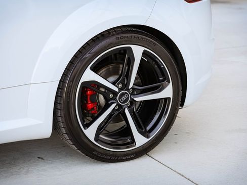 Used 2018 Audi TT 2.0T w/ Technology Package image 28