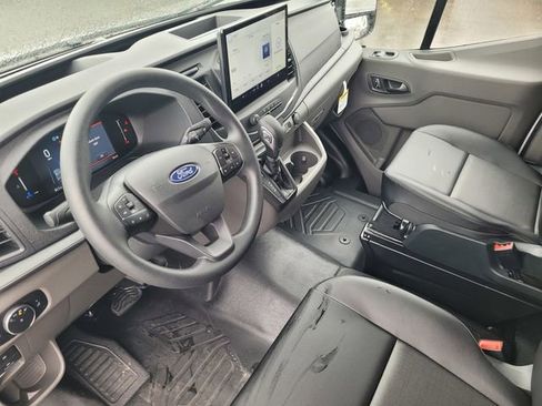 New 2026 Ford Transit 250 148 Medium Roof w/ Load Area Protection Package RWD image 8