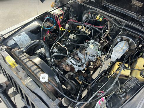 Used 1989 Jeep Wrangler Laredo image 33