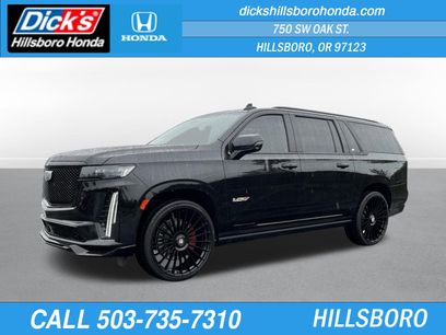 Used 2023 Cadillac Escalade ESV V w/ LPO, ONYX Package