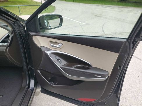 Used 2018 Hyundai Santa Fe Sport FWD image 25