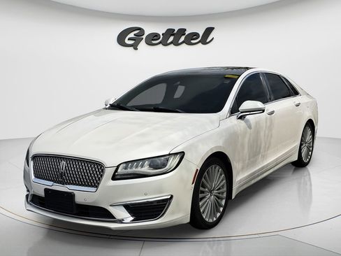 Used 2017 Lincoln MKZ Reserve w/ Technology Package image 1