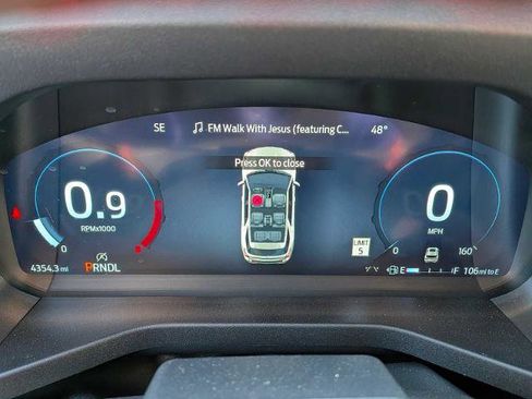 Certified 2025 Ford Explorer ST-Line AWD/4WD image 26