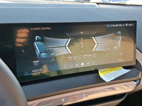 Certified 2025 BMW X3 xDrive30i w/ Convenience Package image 21