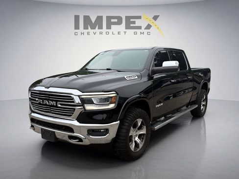 Used 2019 RAM 1500 Laramie AWD/4WD image 1