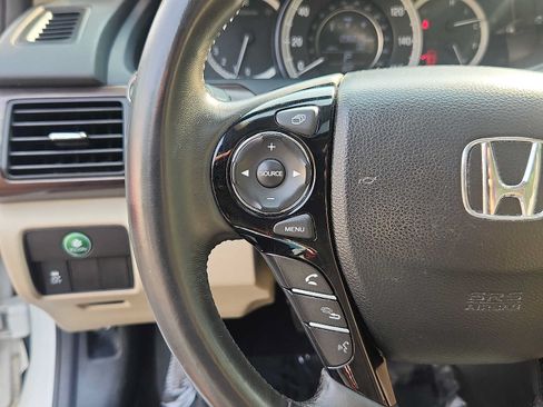 Used 2016 Honda Accord EX-L image 21