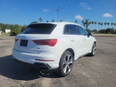 Used 2020 Audi Q3 2.0T Premium Plus w/ Premium Plus Package AWD/4WD image 5