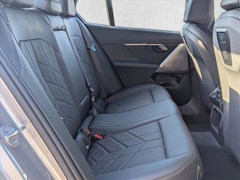 Certified 2025 BMW i5 xDrive40 w/ Premium Package image 20