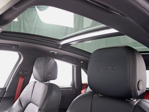Used 2017 Porsche Macan GTS w/ Premium Package Plus AWD/4WD image 28