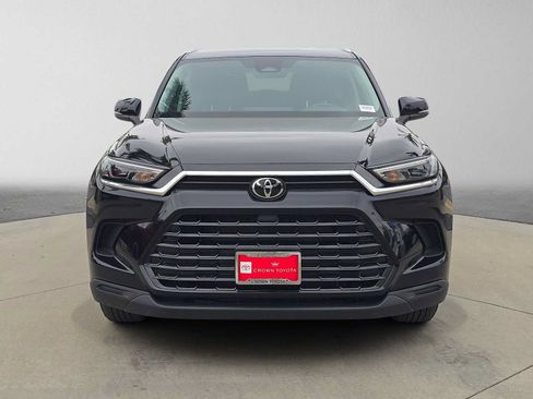 Certified 2026 Toyota Grand Highlander FWD image 8