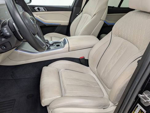 Certified 2023 BMW X5 xDrive40i w/ Executive Package image 5