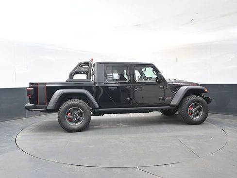Used 2023 Jeep Gladiator Rubicon w/ Cold Weather Group image 6