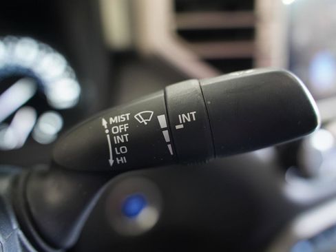 Used 2022 Toyota Tundra Limited AWD/4WD image 17