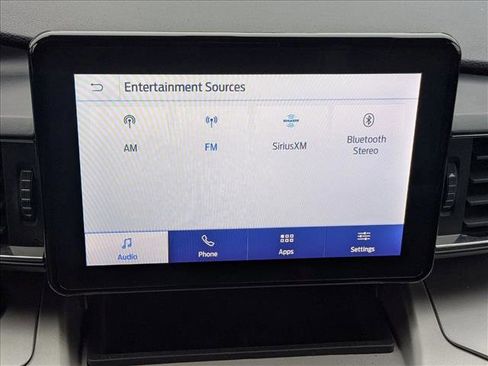 Used 2021 Ford Explorer XLT w/ Equipment Group 202A image 14