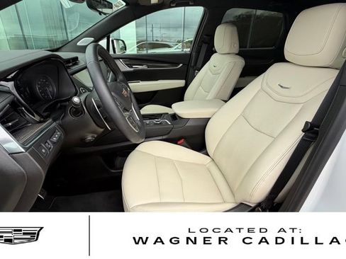 New 2026 Cadillac XT5 Sportv AWD/4WD image 10