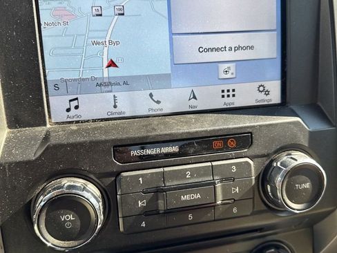 Used 2018 Ford F250 Lariat w/ Lariat Ultimate Package image 11