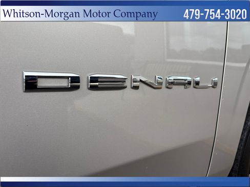 Used 2021 GMC Yukon Denali w/ Denali Premium Package AWD/4WD image 47