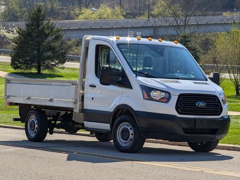 Used 2019 Ford Transit 250 138 RWD image 1