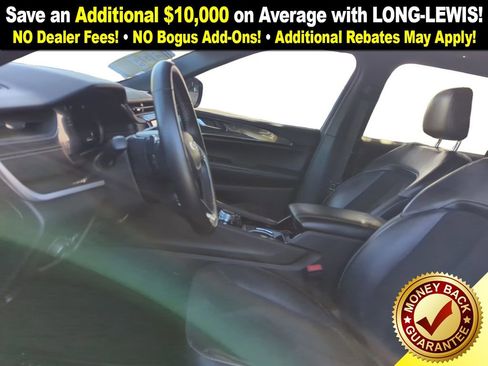 Used 2022 Jeep Grand Cherokee L Laredo image 14