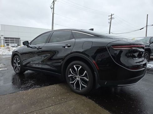 Used 2026 Toyota Crown XLE image 5