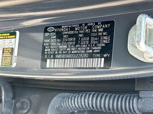 Used 2025 Hyundai Kona SEL FWD image 31