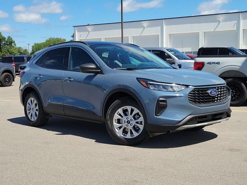 Used 2024 Ford Escape Active w/ Tech Pack #1 AWD/4WD image 34