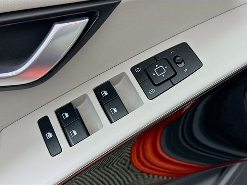 Used 2023 Kia Niro Wind w/ Wind Preserve Package image 18