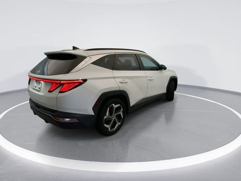 Used 2022 Hyundai Tucson SEL w/ Convenience Package FWD image 4
