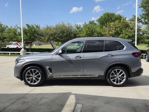 Used 2025 BMW X5 xDrive40i image 8