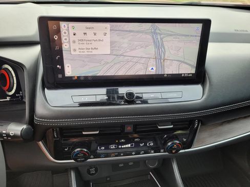 Used 2024 Nissan Rogue Platinum w/ Platinum Premium Package FWD image 26