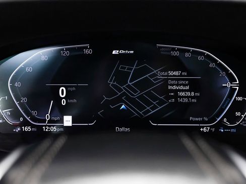 Used 2023 BMW 530e RWD image 22