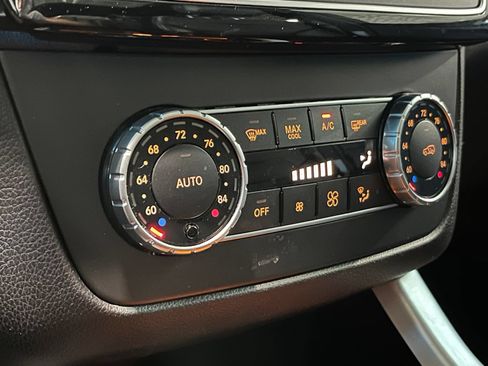 Used 2019 Mercedes-Benz GLS 450 4MATIC image 27