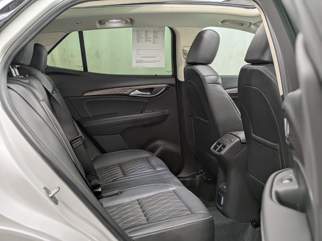 Used 2023 Buick Envision Avenir AWD/4WD image 22