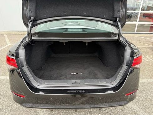 Used 2022 Nissan Sentra SV w/ Trunk Package image 10