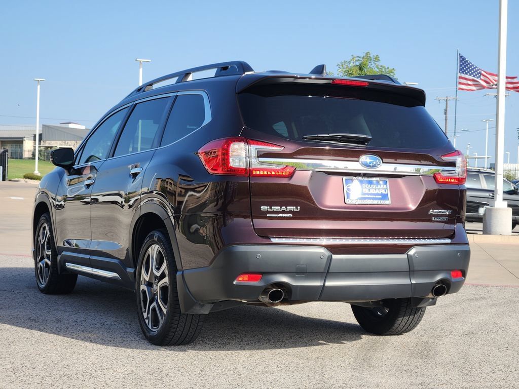 Used 2024 Subaru Ascent Touring w/ Popular Package #2 AWD/4WD image 4