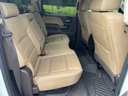 Used 2019 GMC Sierra 2500 Denali w/ Duramax Plus Package AWD/4WD image 25