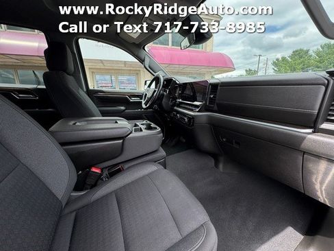 Used 2023 Chevrolet Silverado 1500 LT w/ Z71 Off-Road Package AWD/4WD image 26