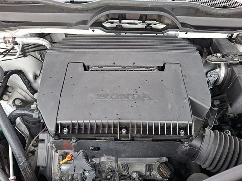 Certified 2023 Honda Pilot Touring image 27