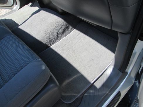 Used 2002 Ford F150 XLT RWD image 43