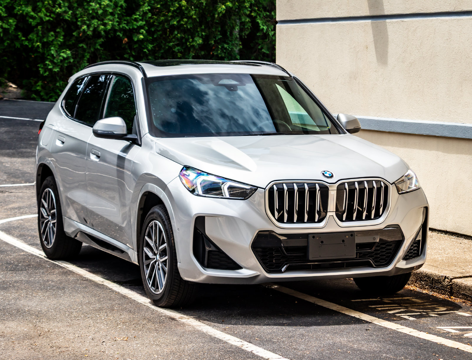 Used 2026 BMW X1 xDrive28i AWD/4WD image 10