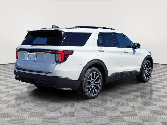 New 2027 Ford Explorer ST-Line RWD image 5