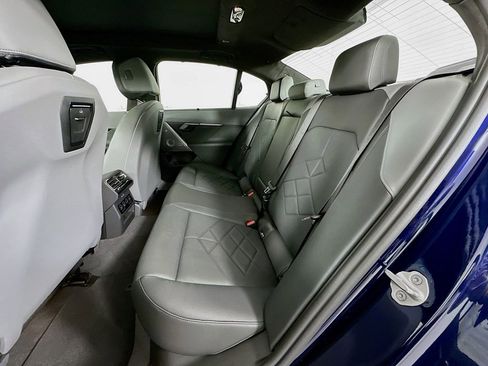 New 2026 BMW 550e xDrive w/ Executive Package image 17