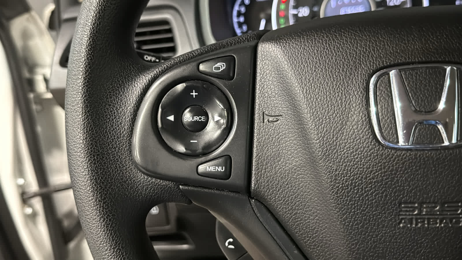 Used 2016 Honda CR-V LX image 12