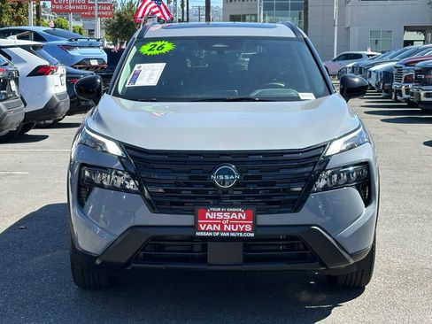 Used 2026 Nissan Rogue Dark Armor AWD/4WD image 11