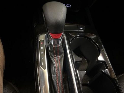 Used 2024 Chevrolet Trax RS w/ Sunroof Package image 31