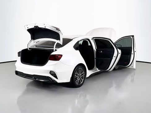 Used 2024 Kia Forte GT-Line w/ GT-Line Premium Package FWD image 19