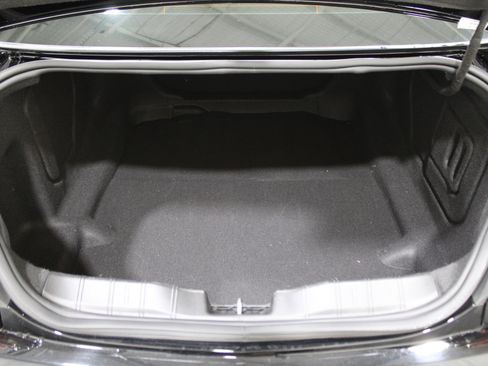 Used 2020 Chevrolet Camaro LT w/ RS Package image 25