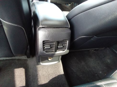 Used 2020 Ford Fusion Titanium image 25