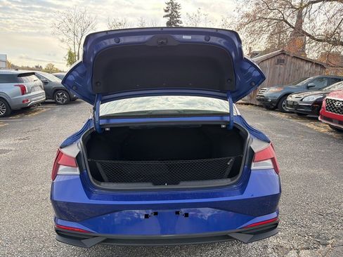 Certified 2022 Hyundai Elantra SEL image 15