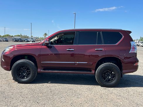 Used 2017 Lexus GX 460 Luxury AWD/4WD image 8
